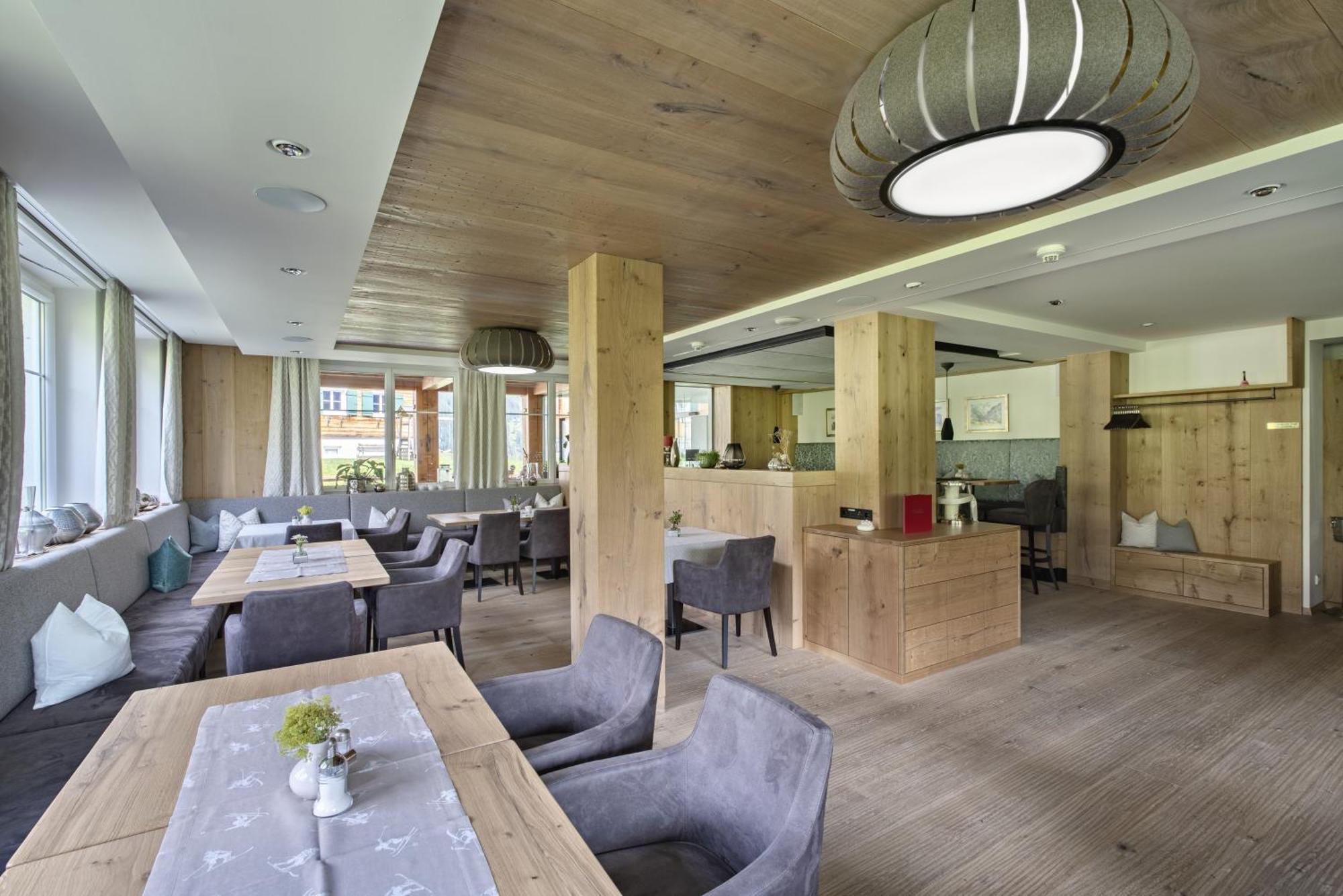 Hotel Restaurant Formarin Oberlech Exterior foto