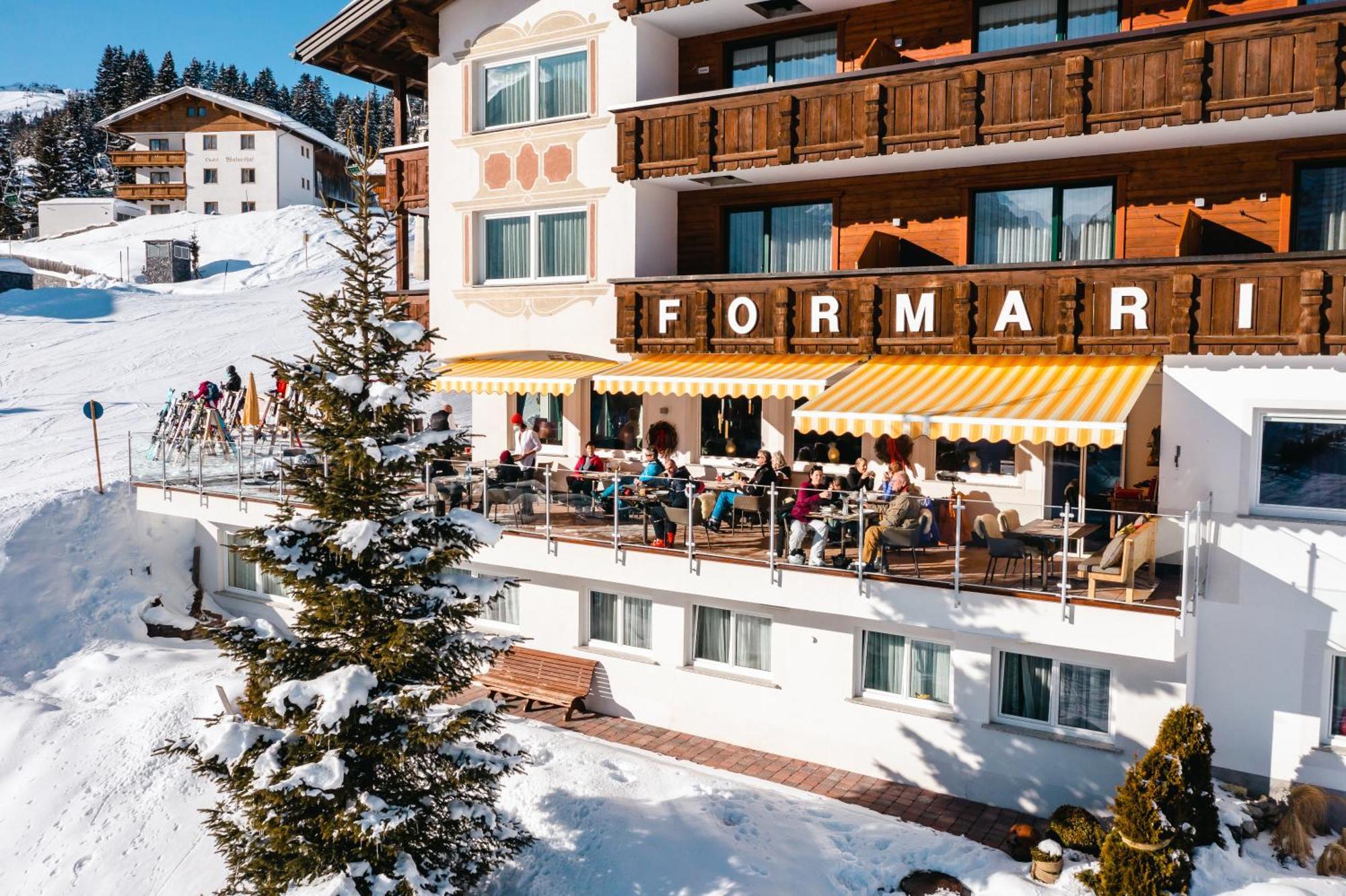 Hotel Restaurant Formarin Oberlech Exterior foto
